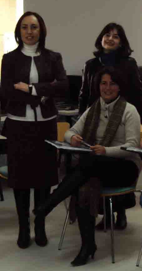 Ana Mara Caballero a la Izda.