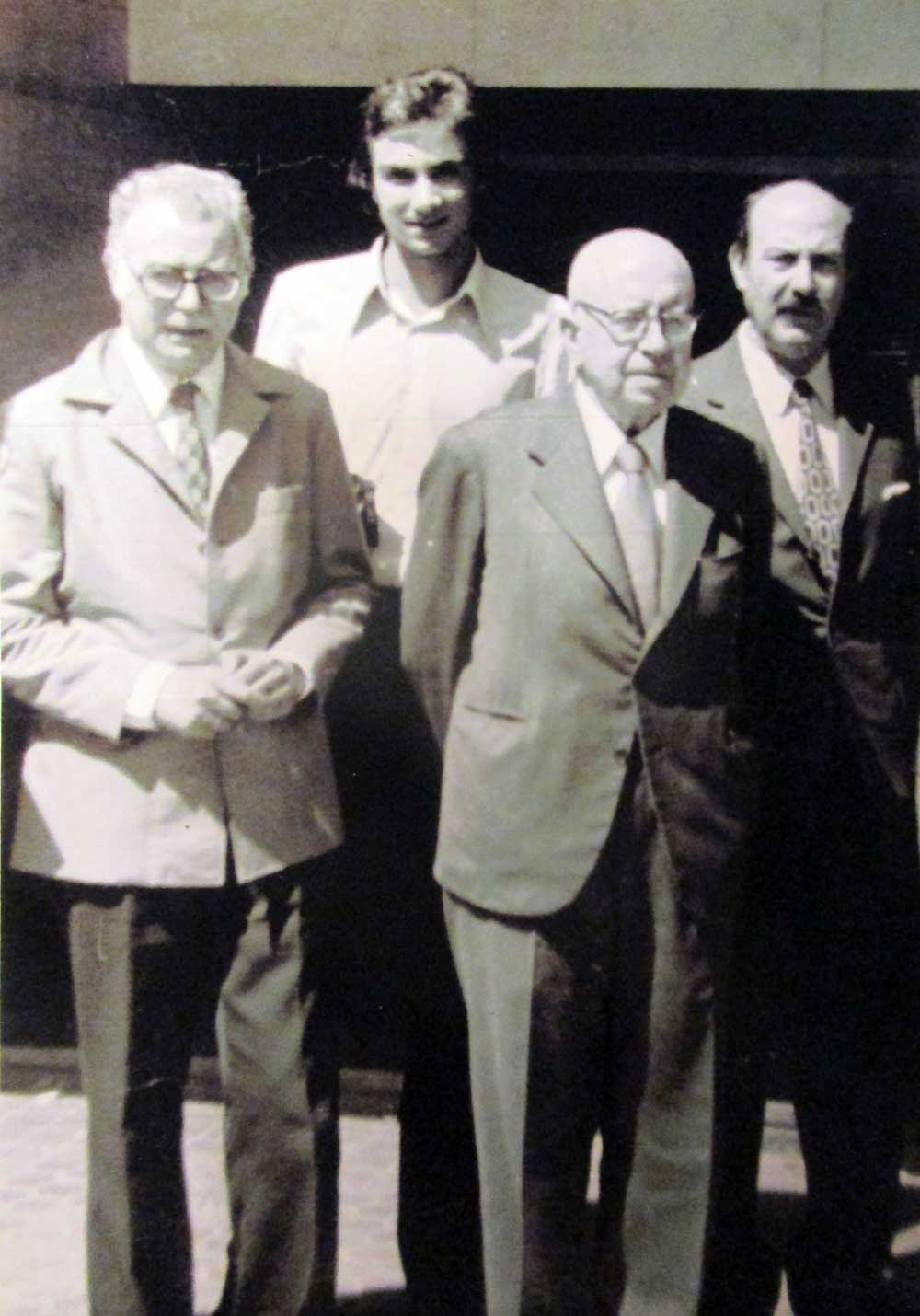 Carmelo Guill�n Acosta, poeta