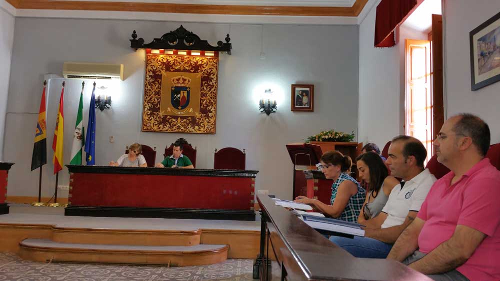 La deuda a proveedores del Ayuntamiento supera el mill�n de euros