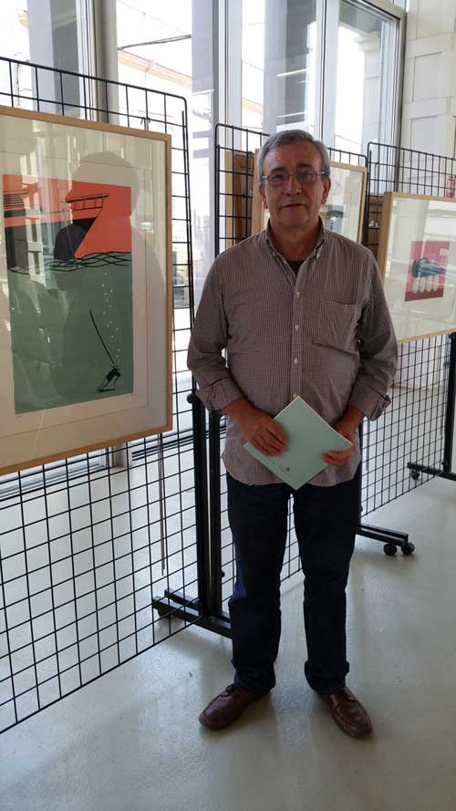 Director del Centro Nacional de Poes�a Visual