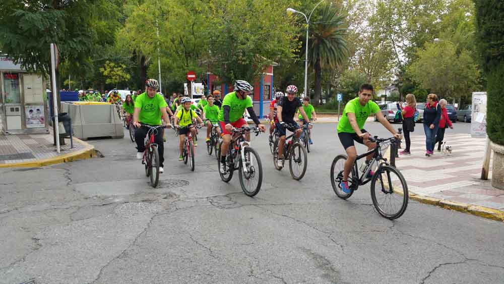 El D�a de la bicicleta establece un record de participantes