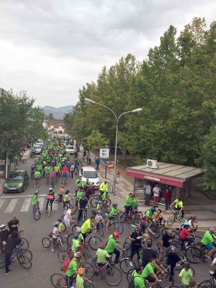 El D�a de la bicicleta establece un record de participantes