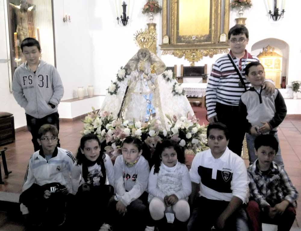 Ntra. Sra. de Gracia fue portada por niños y niñas melarienses