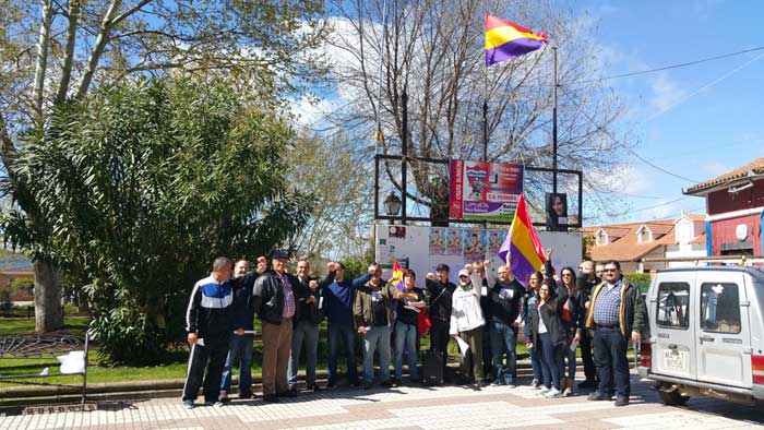 Izada de la bandera de de la Rep�blica