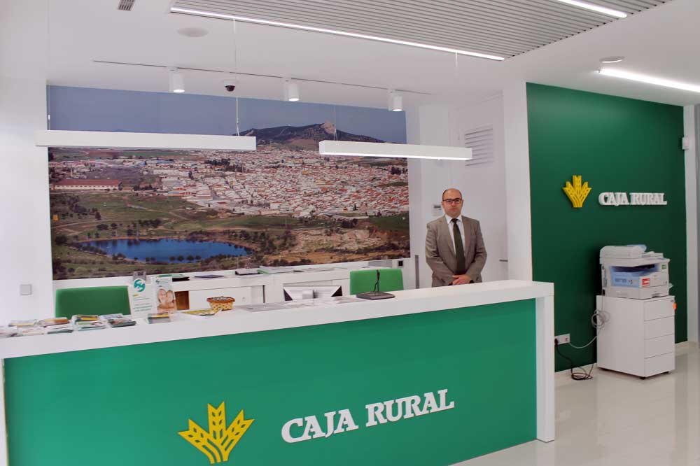Apertura de Caja Rural del Sur en Pe�arroya Pueblonuevo
