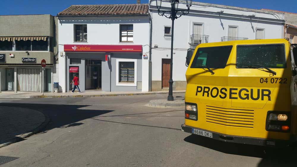 CajaSur cierra su oficina de Pe�arroya