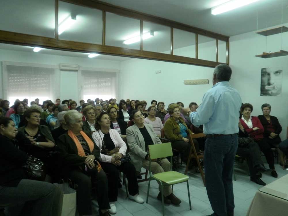 Club de Mujeres Lectoras y Escritoras