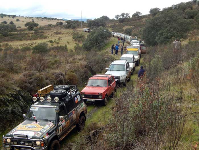Ruta en veh�culos 4x4 por la sierra morena cordobesa