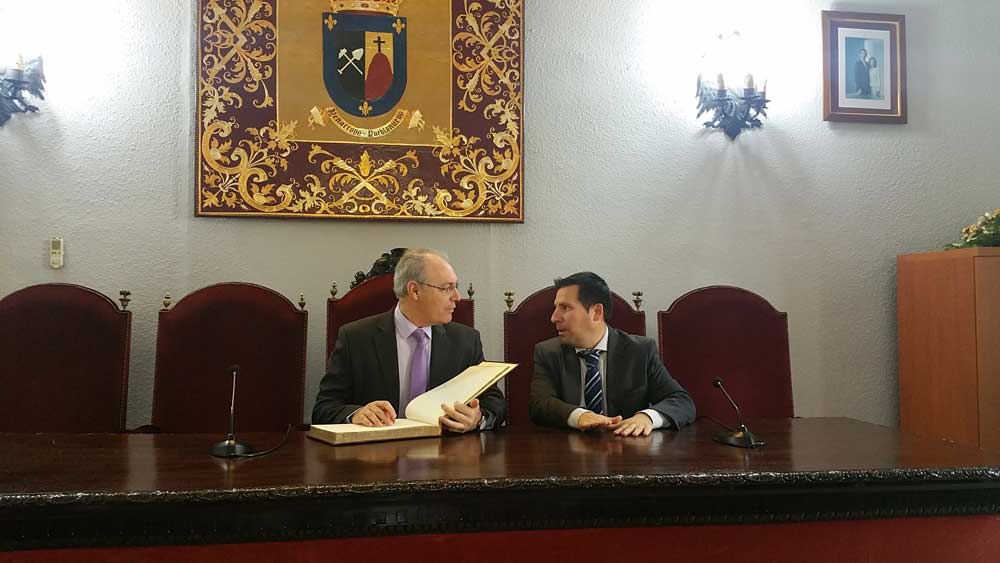 Dur�n llama a la unidad en la reclamaci�n del desdoble de la N432 