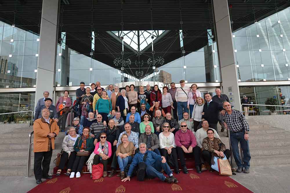 Excursi�n a Benidorm de la Asociaci�n de Vecinos El Pe��n