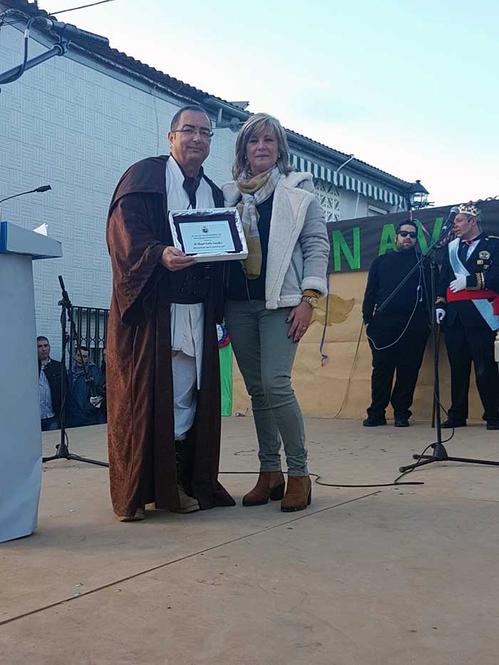 �ngel Calle pregona el carnaval de Pe�arroya Pueblonuevo