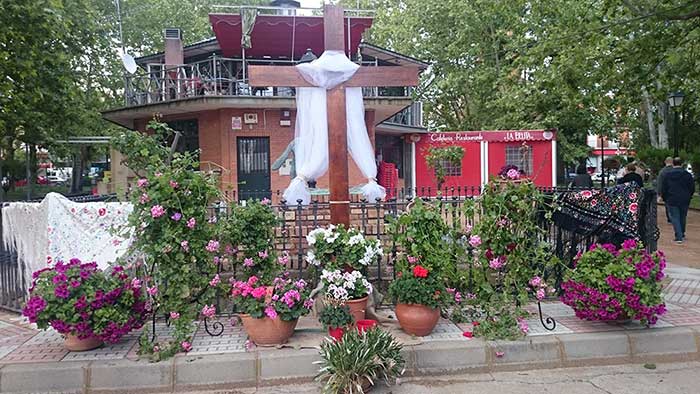 concurso de cruces de mayo 