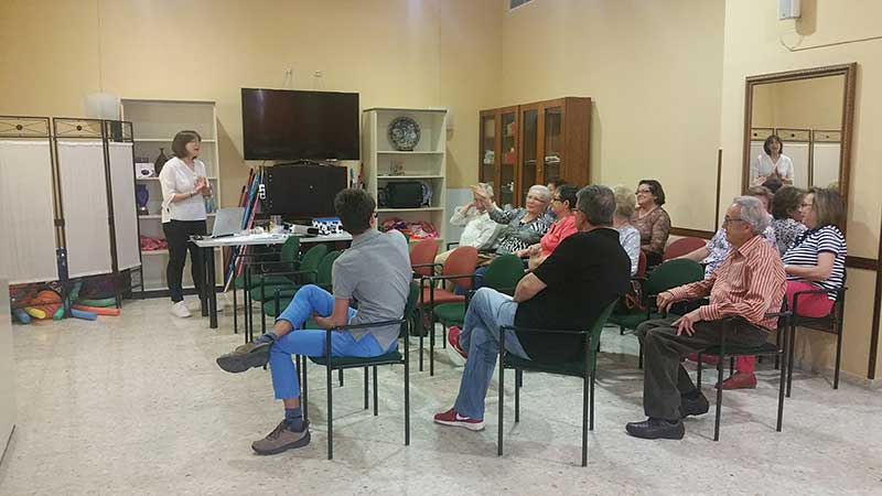 Amigos del Coraz�n imparte un taller saludable