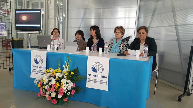 Exposici�n X aniversario Manos Unidas Parroquia San Miguel