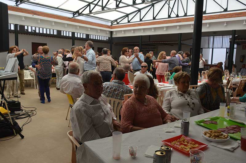 Jornada de Convivencia de la Asociaci�n de Vecinos El Pe��n