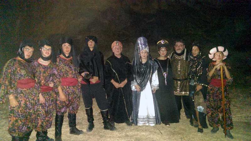 `Una mirada en el tiempo,  representada en Belmez