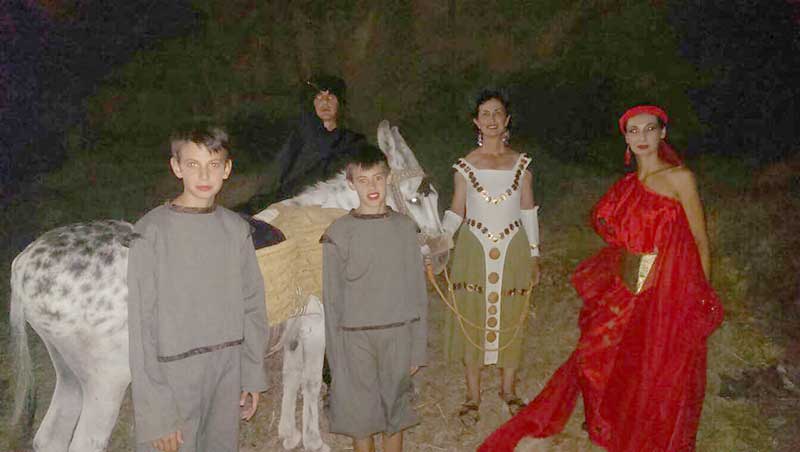 `Una mirada en el tiempo,  representada en Belmez