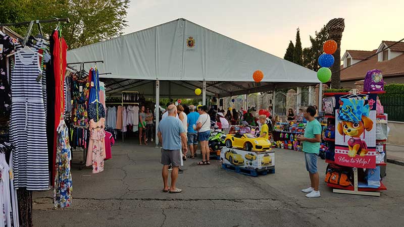 Primera edici�n de la shopping night