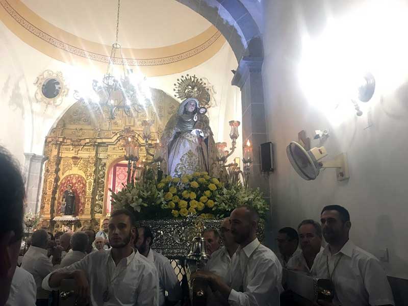 Procesin de la Virgen de los Remedios