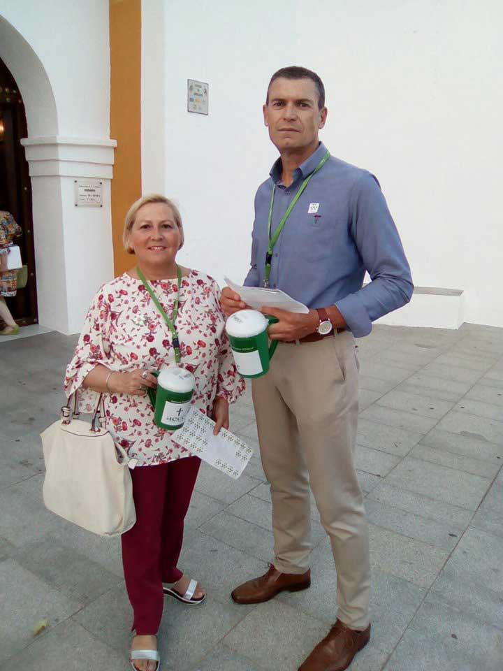 La AECC de Belmez efectu su mesa de cuestacin