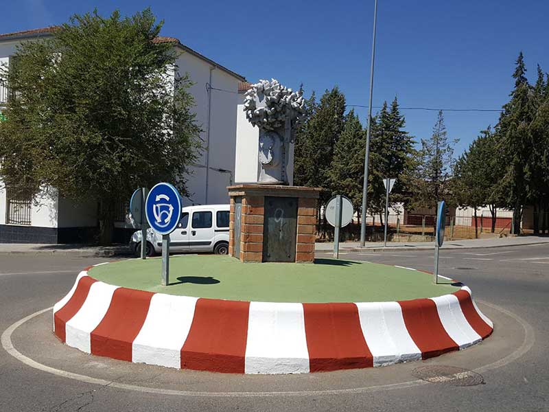 Mejoran el estado de las isletas de la localidad