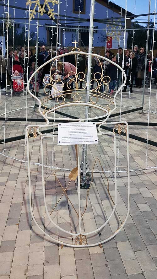 Encendido alumbrado de Navidad en Pe�arroya