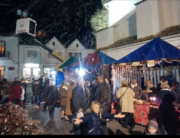 Belmez organiza la primera edicin de su mercado Navideo