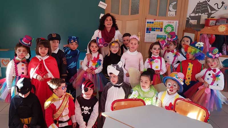 Carnaval en el Colegio Presentaci�n de Mar�a