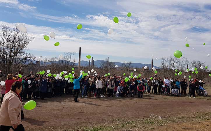 Encendido de las chimeneas de El Cerco y suelta de globos