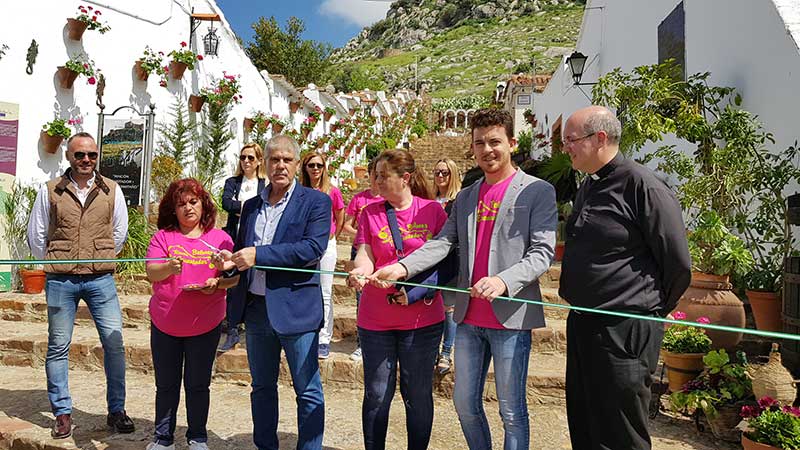 Belmez inaugura su rincn encantador y su patio ermitao