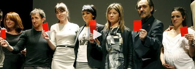  `tarjeta roja� al maltratador`