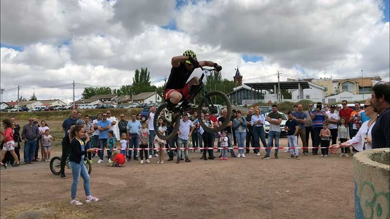 Espectacular exhibici�n de �Trial Bike� de Carlos Marcado