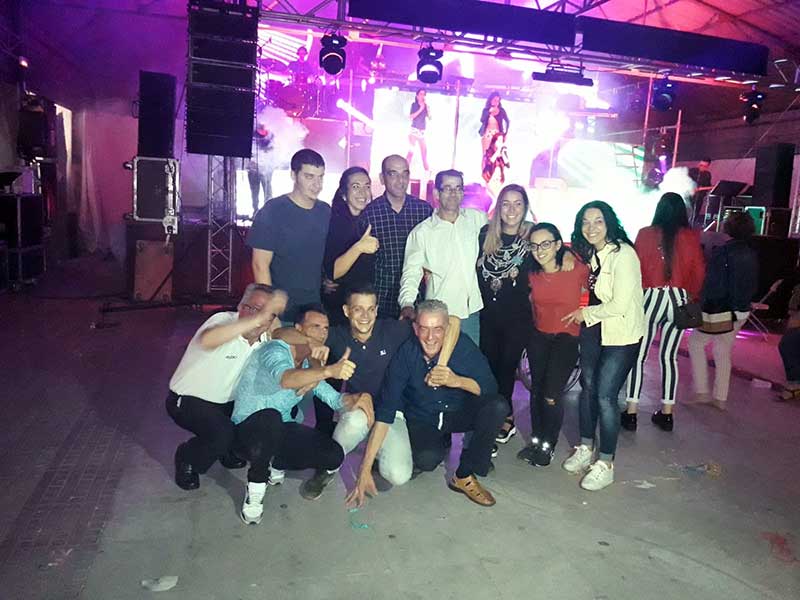 Personal de servicio en al Caseta Municipal, finalizado el trabajo en la Feria 2018