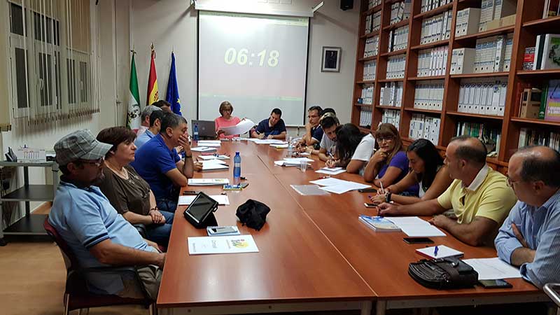 El Pleno aprueba la congelaci�n de las ordenanzas fiscales para 2019