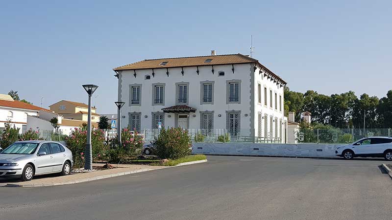 El Ayuntamiento saca a licitaci�n el Hotel, la piscina cubierta y el spa