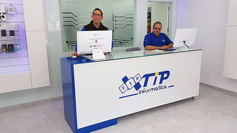 TIP Inform�tica inaugura sus nuevas instalaciones