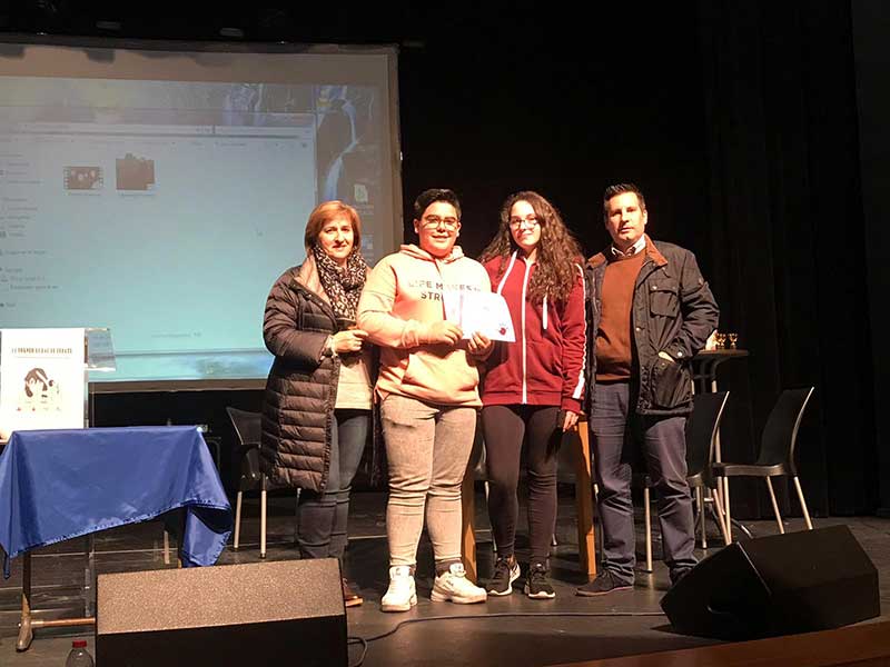 Pan y Rosas gana el primer certamen de cortos “No a la violencia de género”