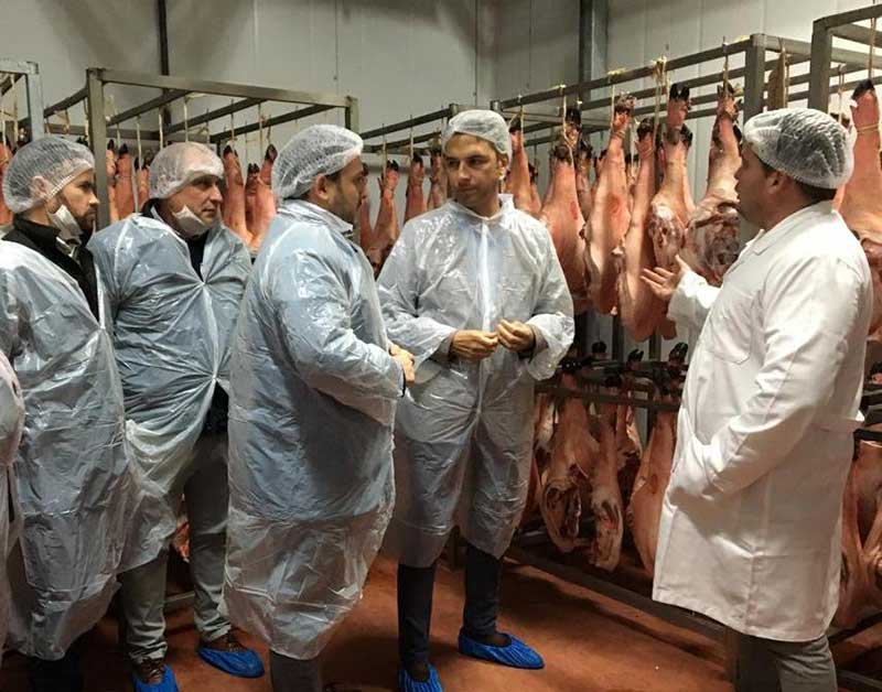 Visita las instalaciones del matadero