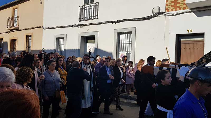 Procesi�n de la Virgen de los Dolores en Pe�arroya
