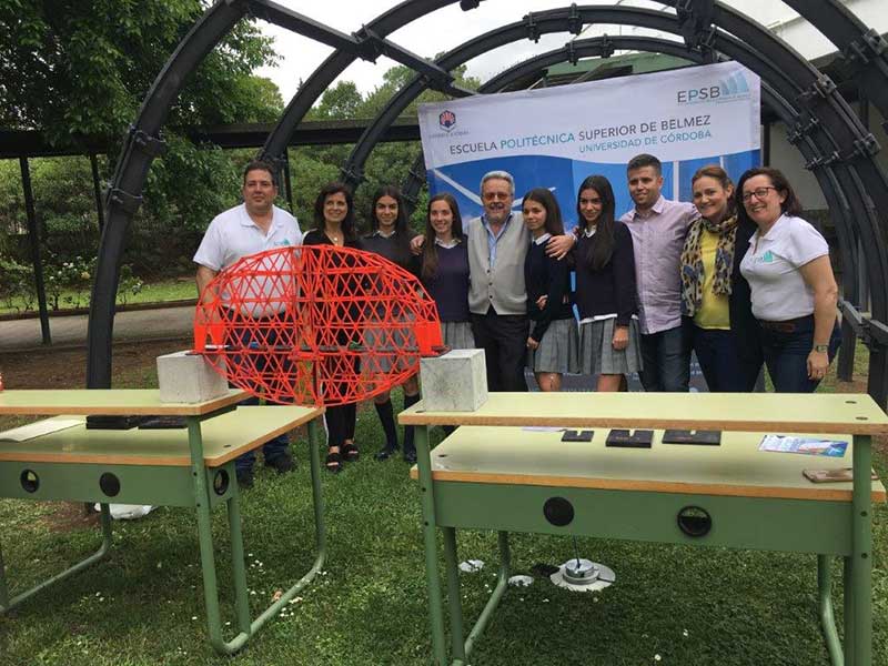 Concurso Puentes de Espagueti de la EPSB