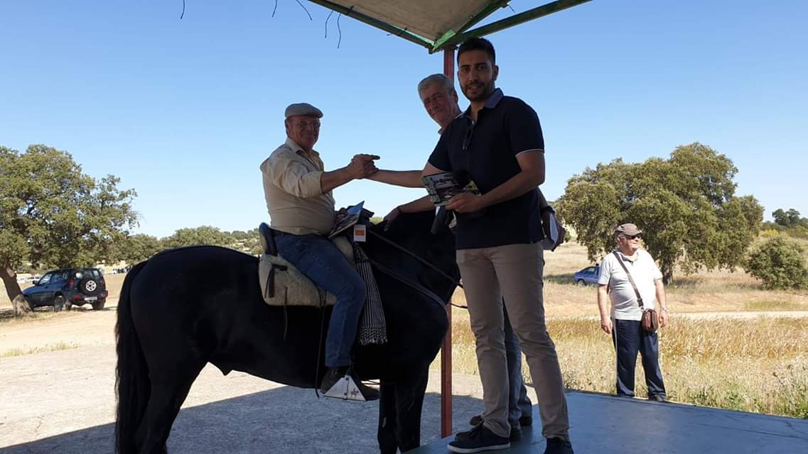 Romer�a de San Isidro en Pe�arroya Pueblonuevo