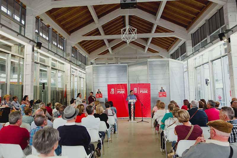 Acto PSOE en Pe�arroya