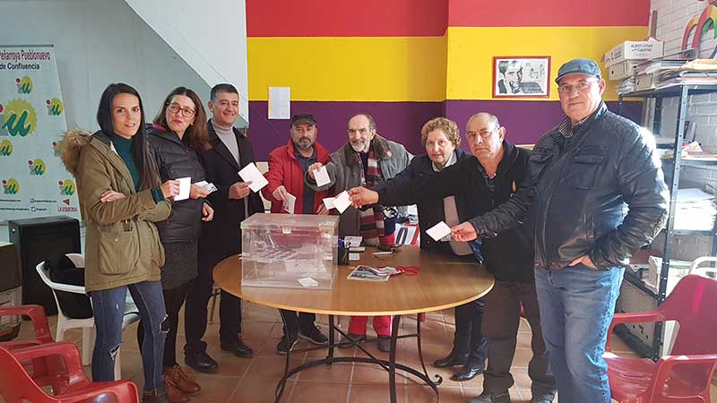 La militancia de Izquierda Unida vot� de forma masiva en este refer�ndum