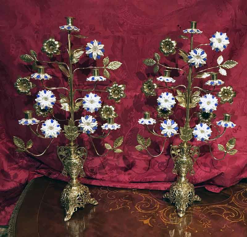 Candelabros de bronce y porcelana de Sajonia