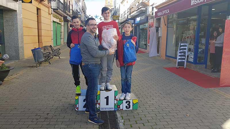 Carlos Marcado se impone en la primera Carrera del Pavo