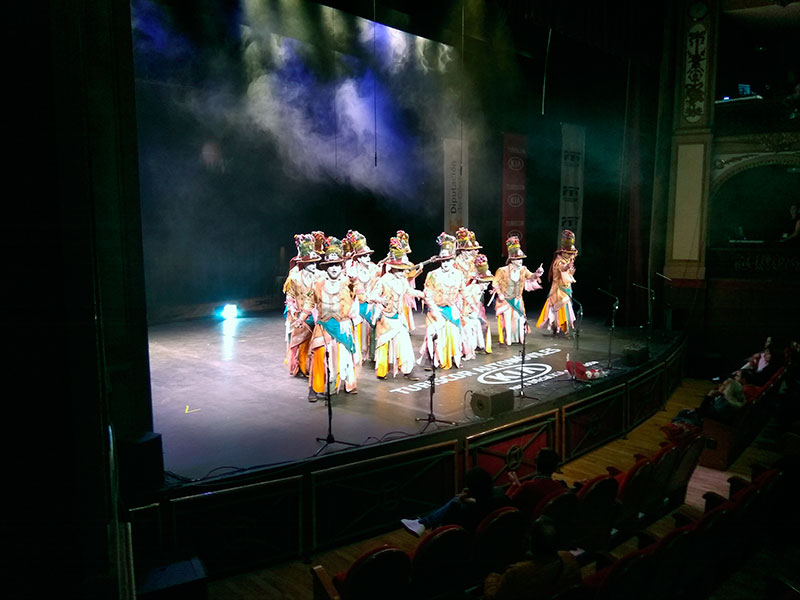 Comparsa  Los Huéspedes