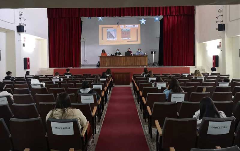 Presentan una gu�a sobre los cercos industriales