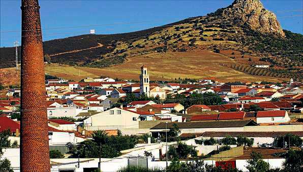 Los positivos por Covid-19 bajan a 26 en Pe�arroya 