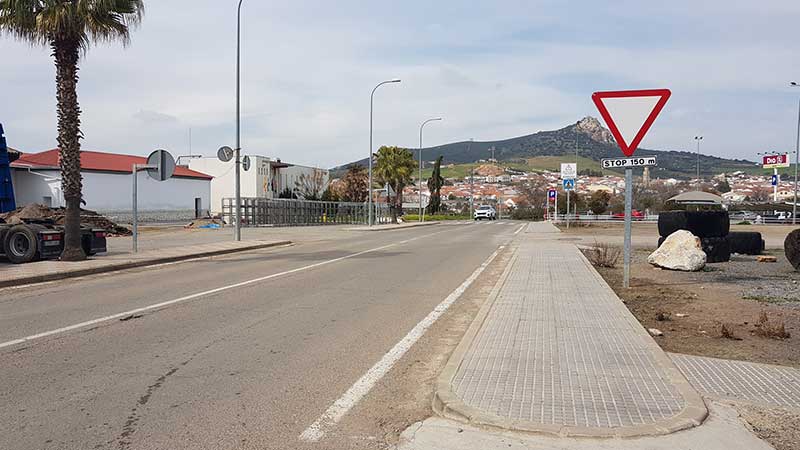 El Ayuntamiento solicita el arreglo del tramo urbano de la A-449