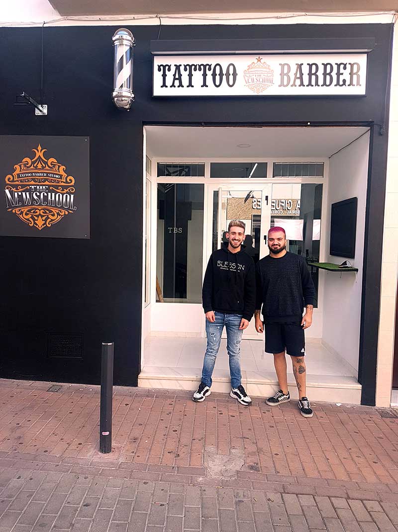 Peluquera Christian y tatuajes Sonkone